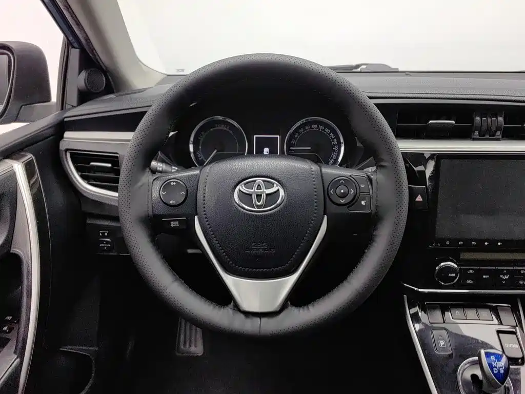 Toyota Corolla — миниатюра 11