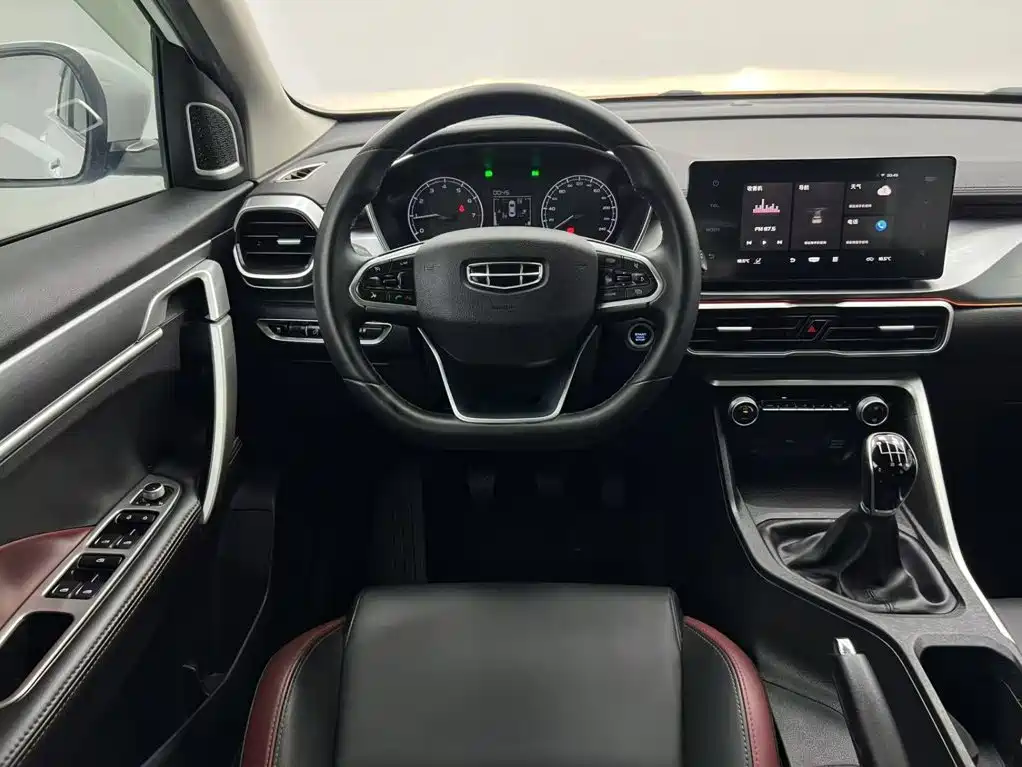 Geely Binyue — миниатюра 20