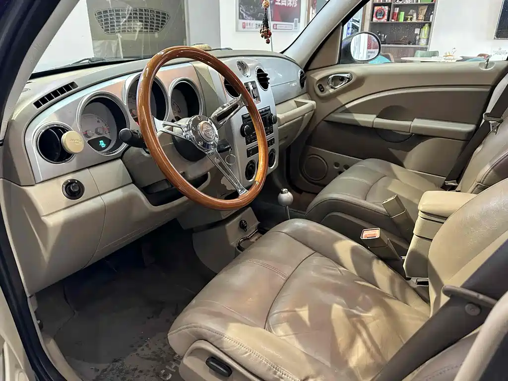 Chrysler PT Cruiser — миниатюра 10