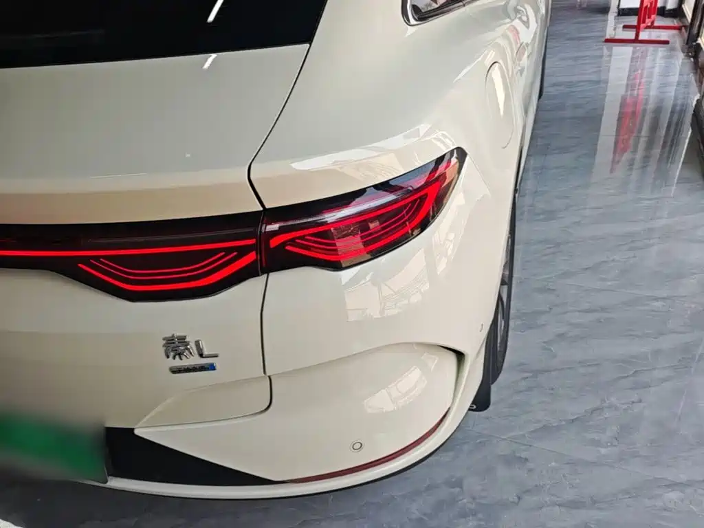 BYD Qin L — миниатюра 8