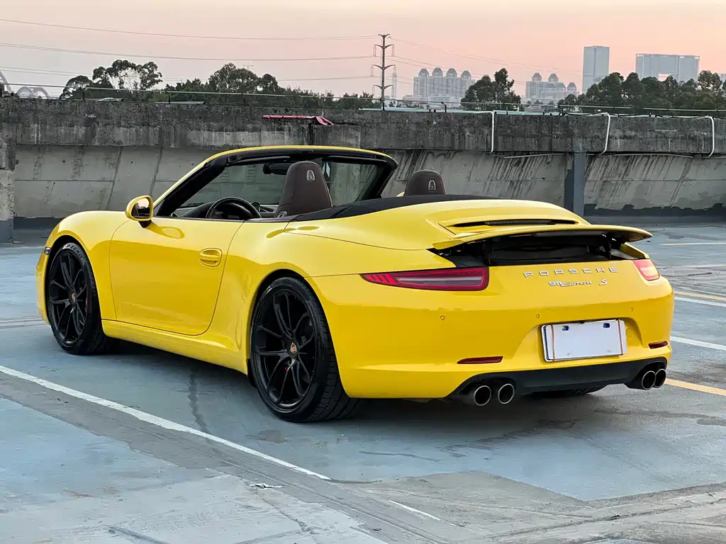Porsche 911 — миниатюра 3