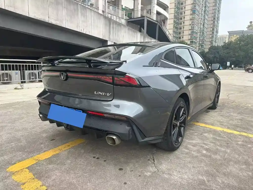 Changan UNI-V — миниатюра 6