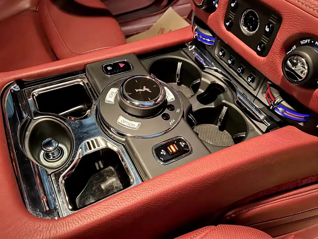 Rolls-Royce Ghost — миниатюра 17