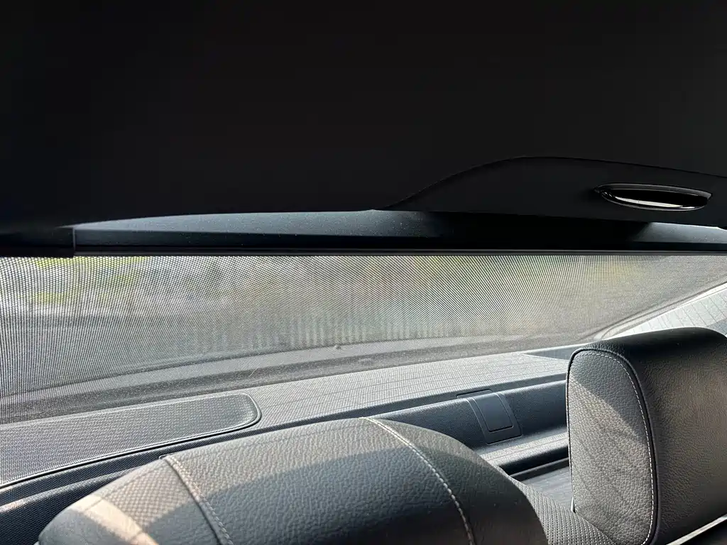 Mercedes-Benz S-Class — миниатюра 17