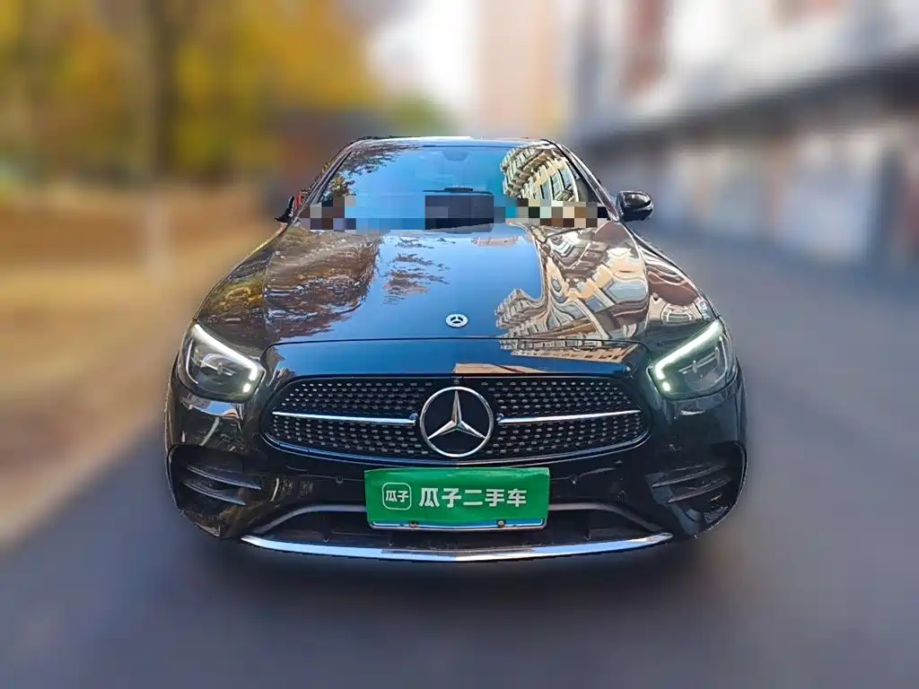 Mercedes-Benz E-Class — миниатюра 2