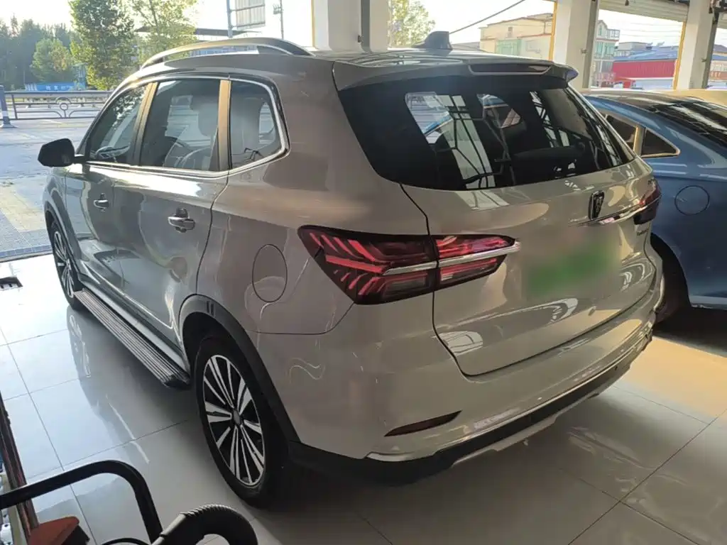Roewe RX5 New Energy — миниатюра 5