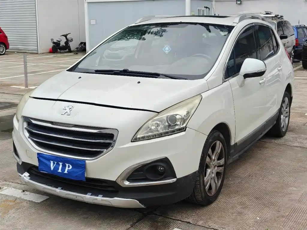 Peugeot 3008 2013 2.0L AT