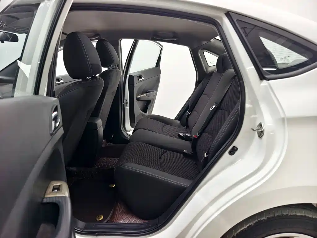 Haima Haima M3 — миниатюра 12