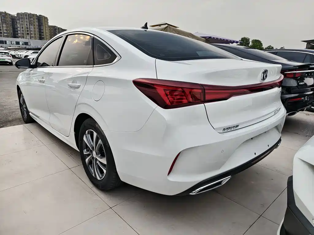 Changan Eado — миниатюра 15