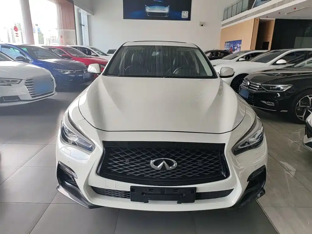 Infiniti Q50L — миниатюра 3
