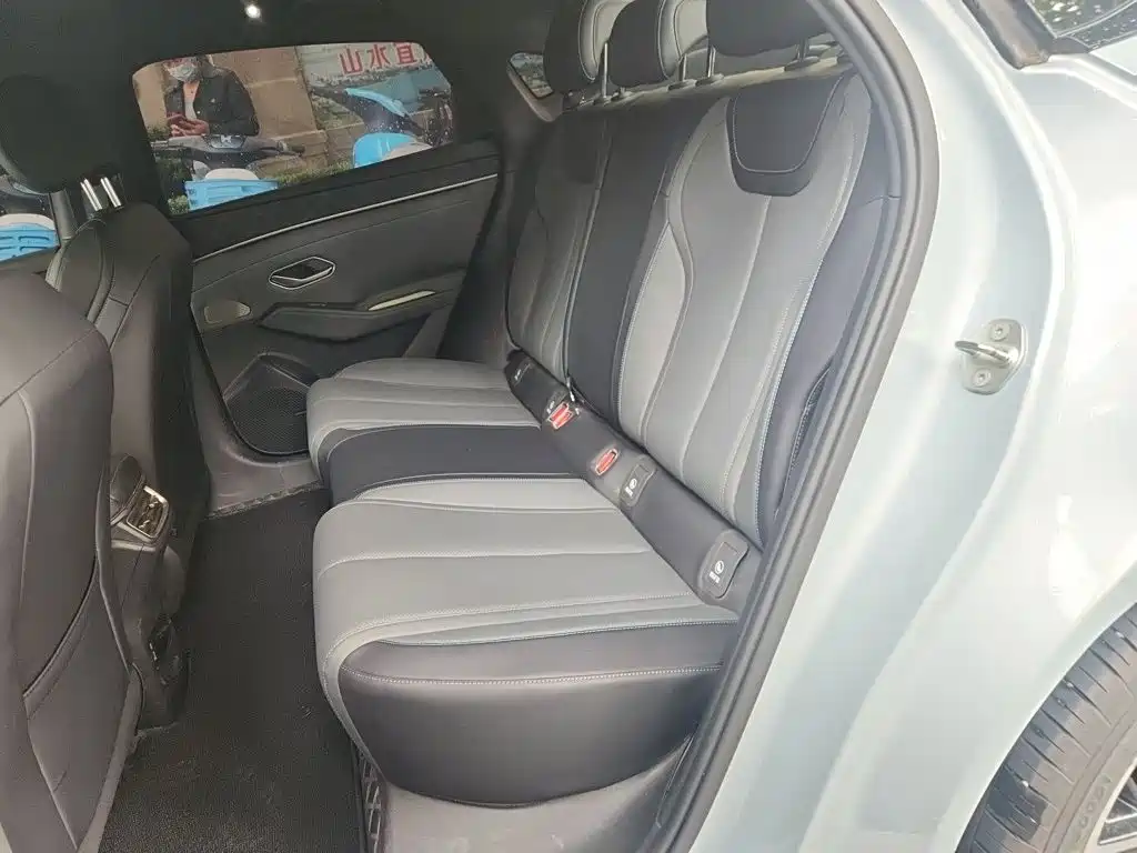 BYD Qin L — миниатюра 13