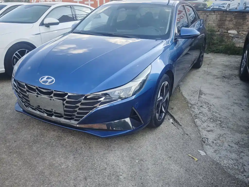 Hyundai Elantra — миниатюра 2