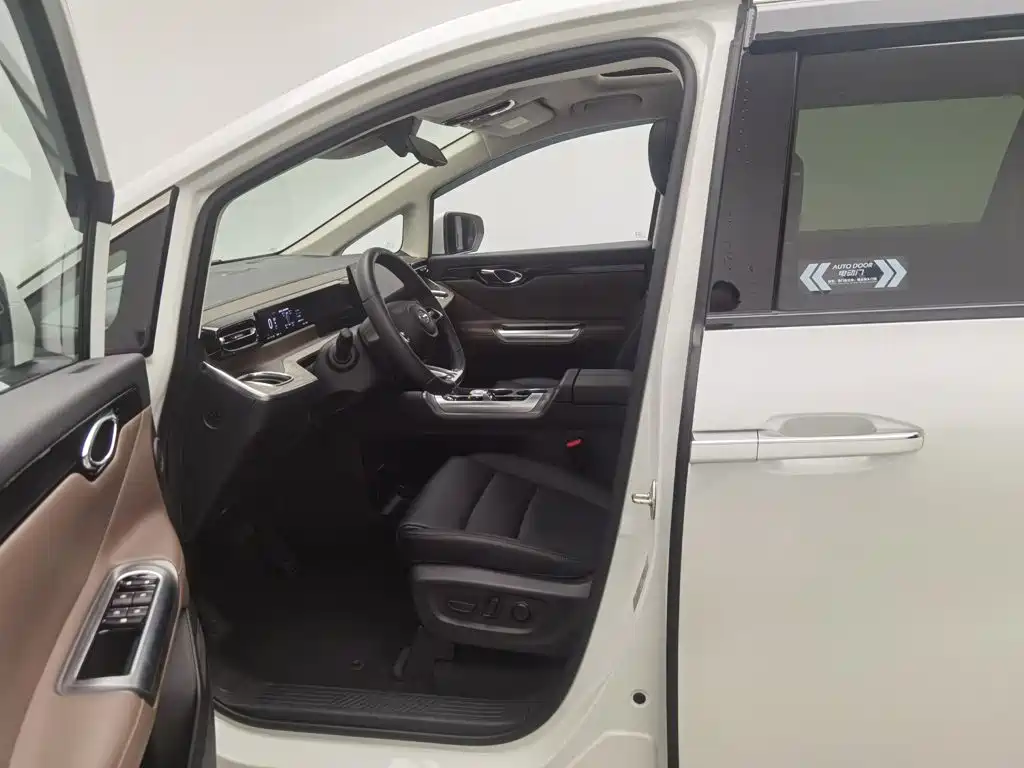 GAC Motor Trumpchi E8 — миниатюра 10