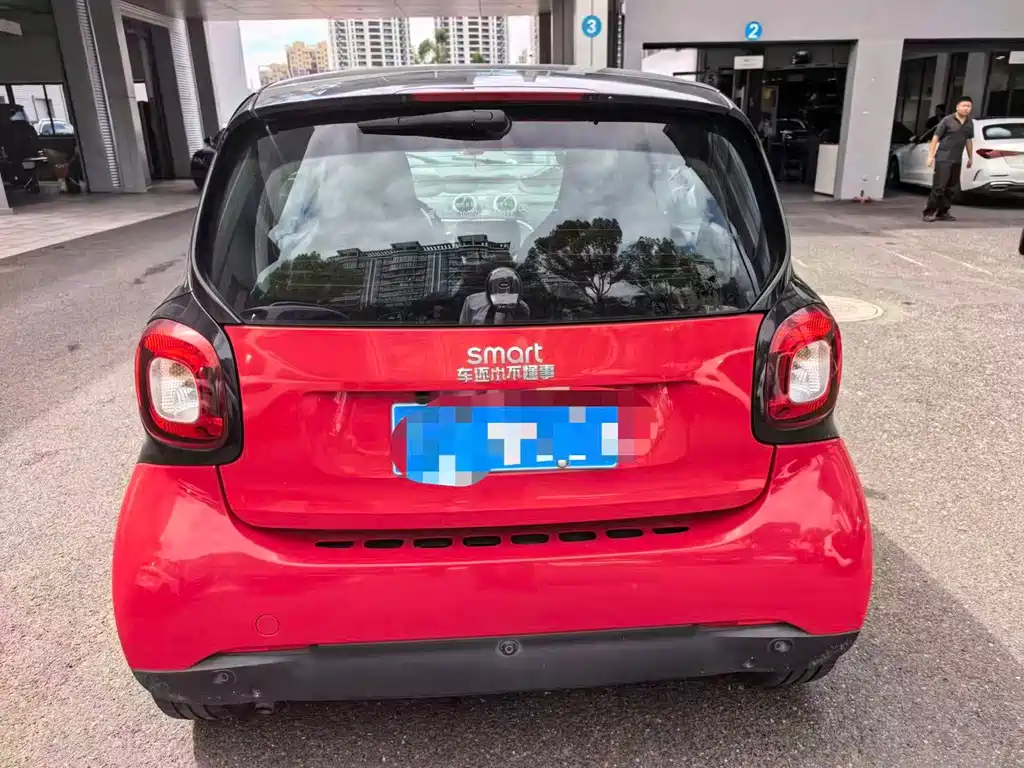 smart Smart Fortwo — миниатюра 6