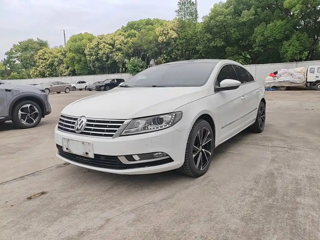 Volkswagen FAW - Passat CC CC 2016 1.8TSI Luxury