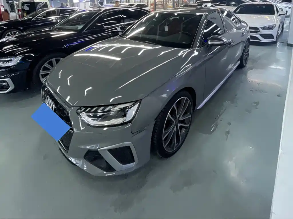 Audi S4