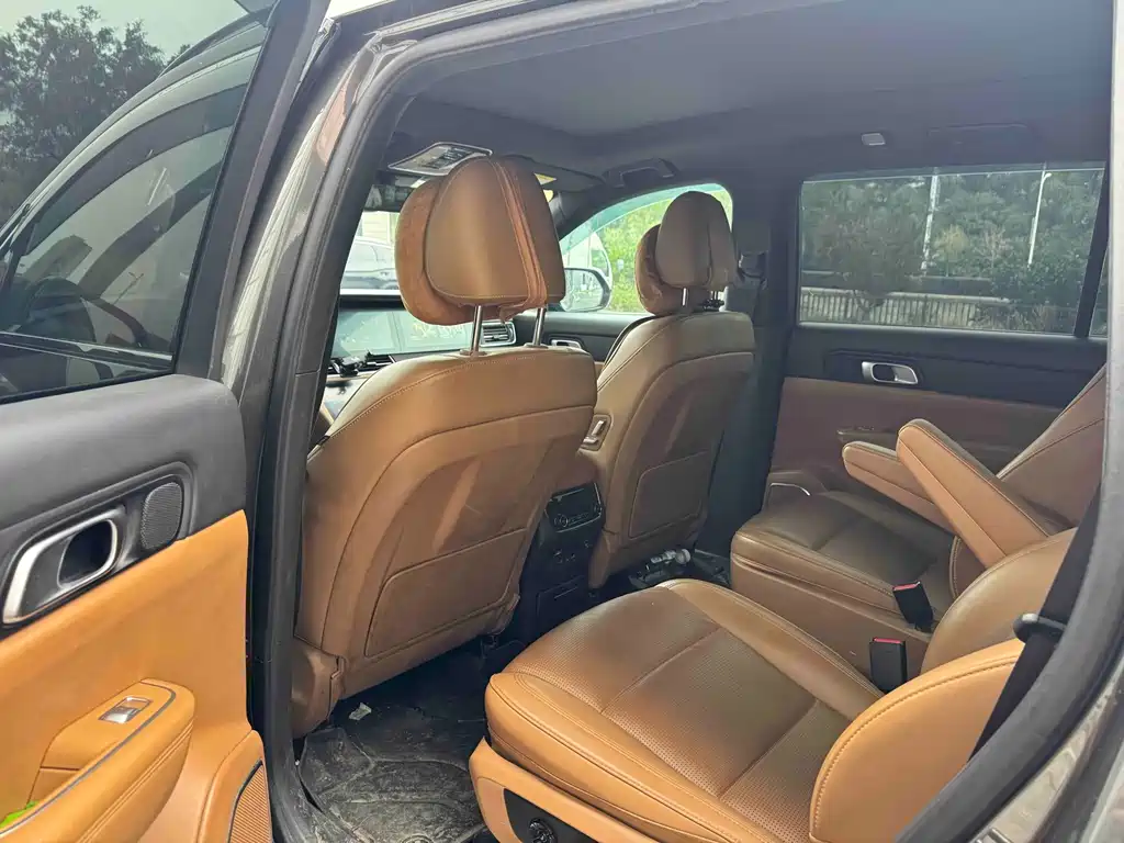 Li Auto Li ONE — миниатюра 7
