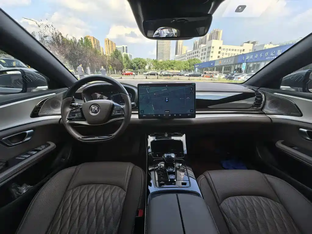 BYD Han — миниатюра 6