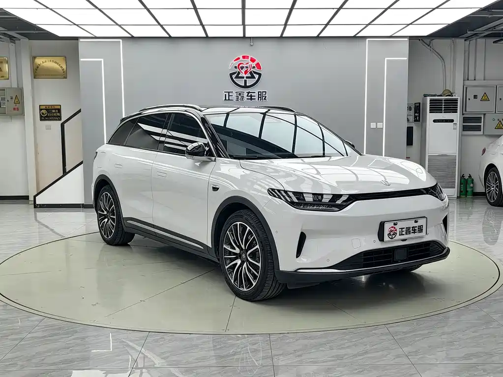 Leapmotor Leapmotor C11 — миниатюра 3