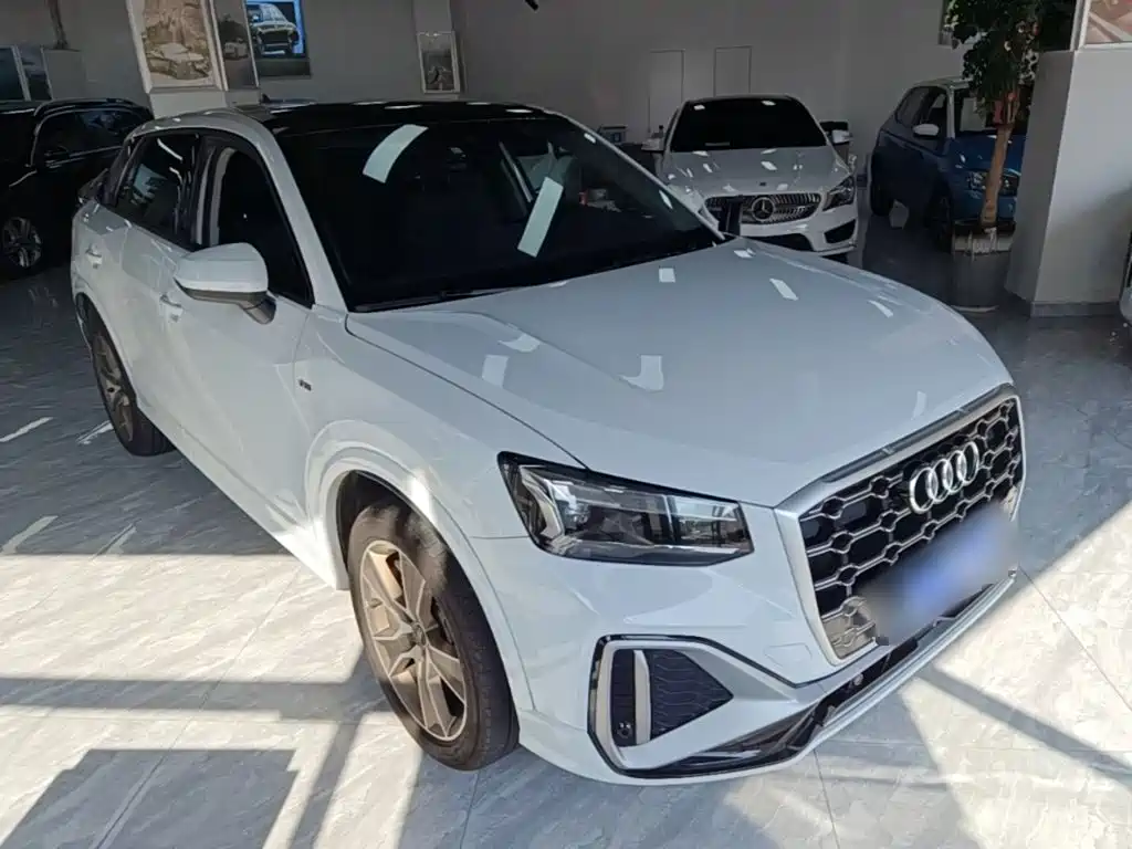 Audi Q2L — миниатюра 4