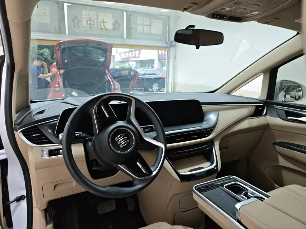 Buick GL8 — миниатюра 7