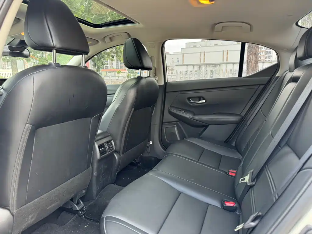 Nissan Sylphy — миниатюра 6