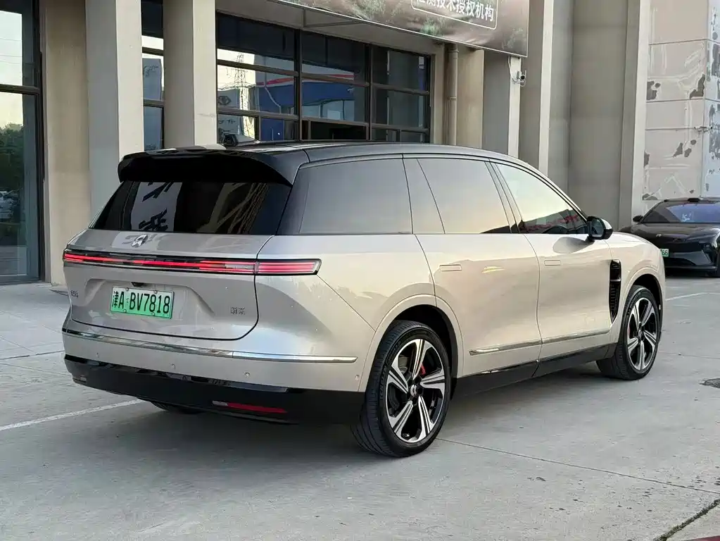 NIO ES8 — миниатюра 16