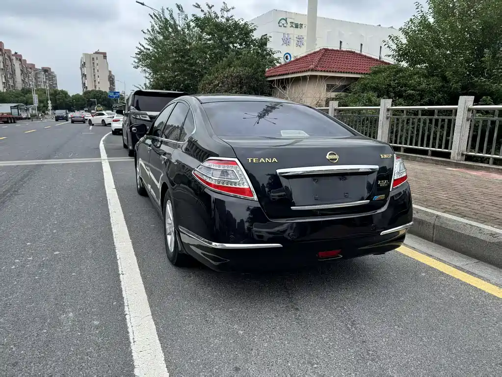 Nissan Altima 2011 2.5L XL-NAVI