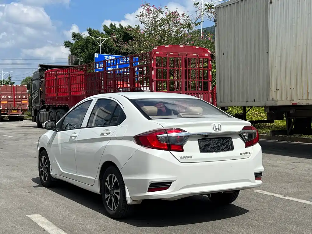 Honda Greiz — миниатюра 6