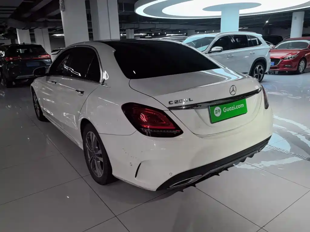 Mercedes-Benz C-Class — миниатюра 5