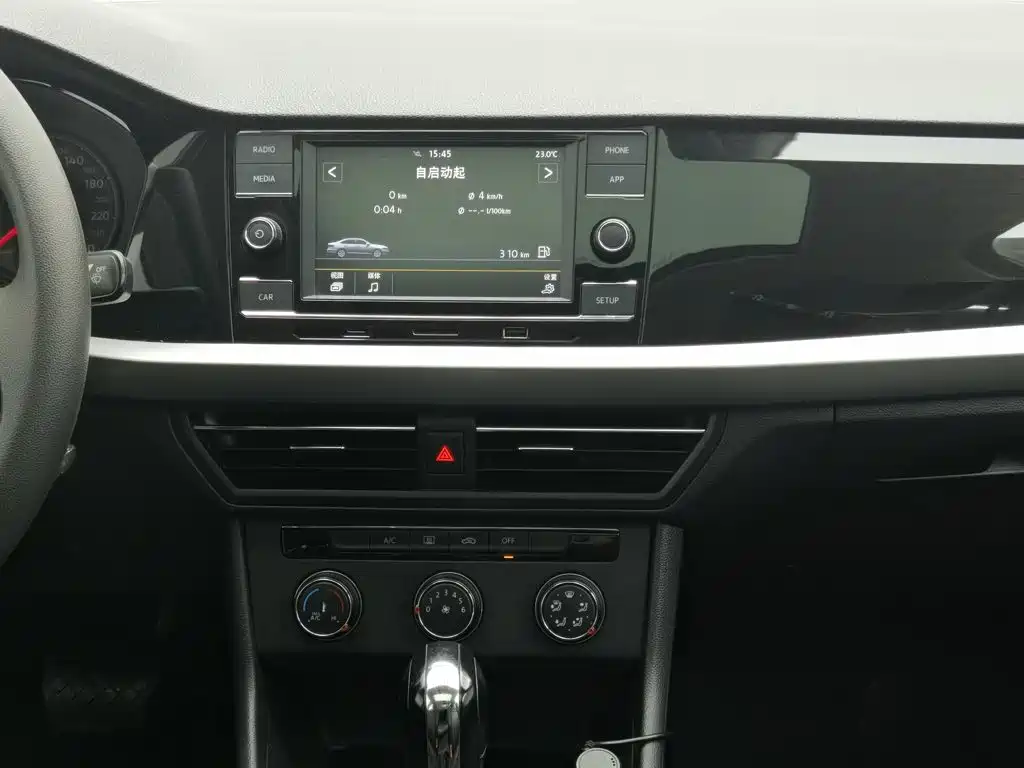Volkswagen Lavida — миниатюра 12
