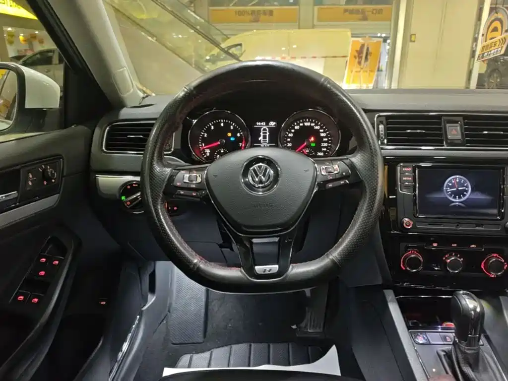 Volkswagen Sagitar — миниатюра 11