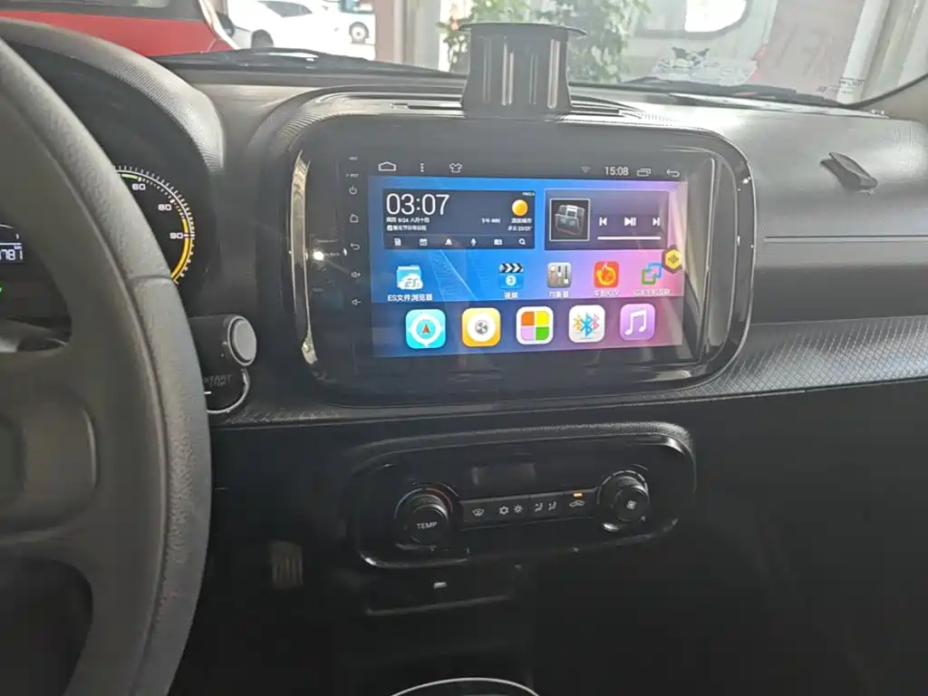 Roewe Clever — миниатюра 13