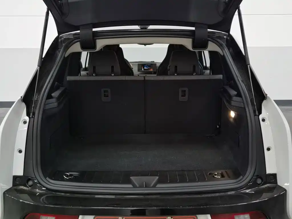 BMW i3 (Import) — миниатюра 16