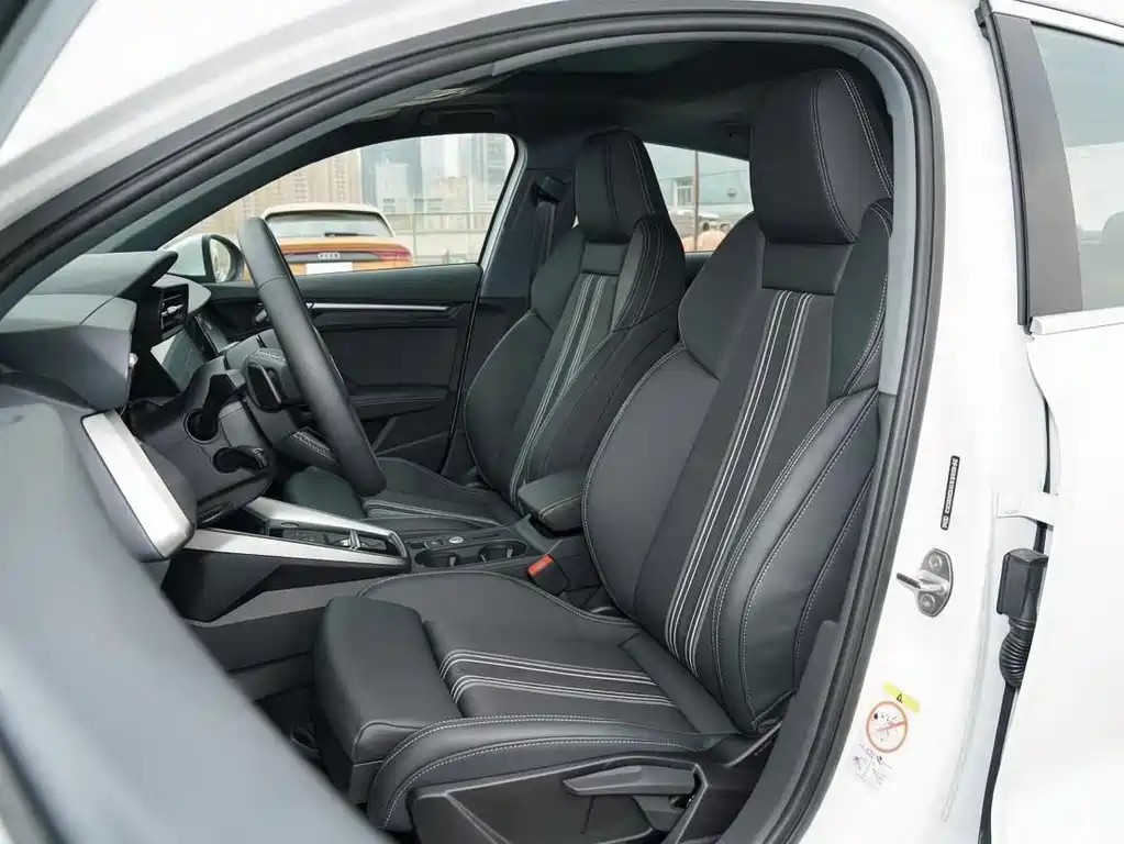 Audi A3 — миниатюра 10