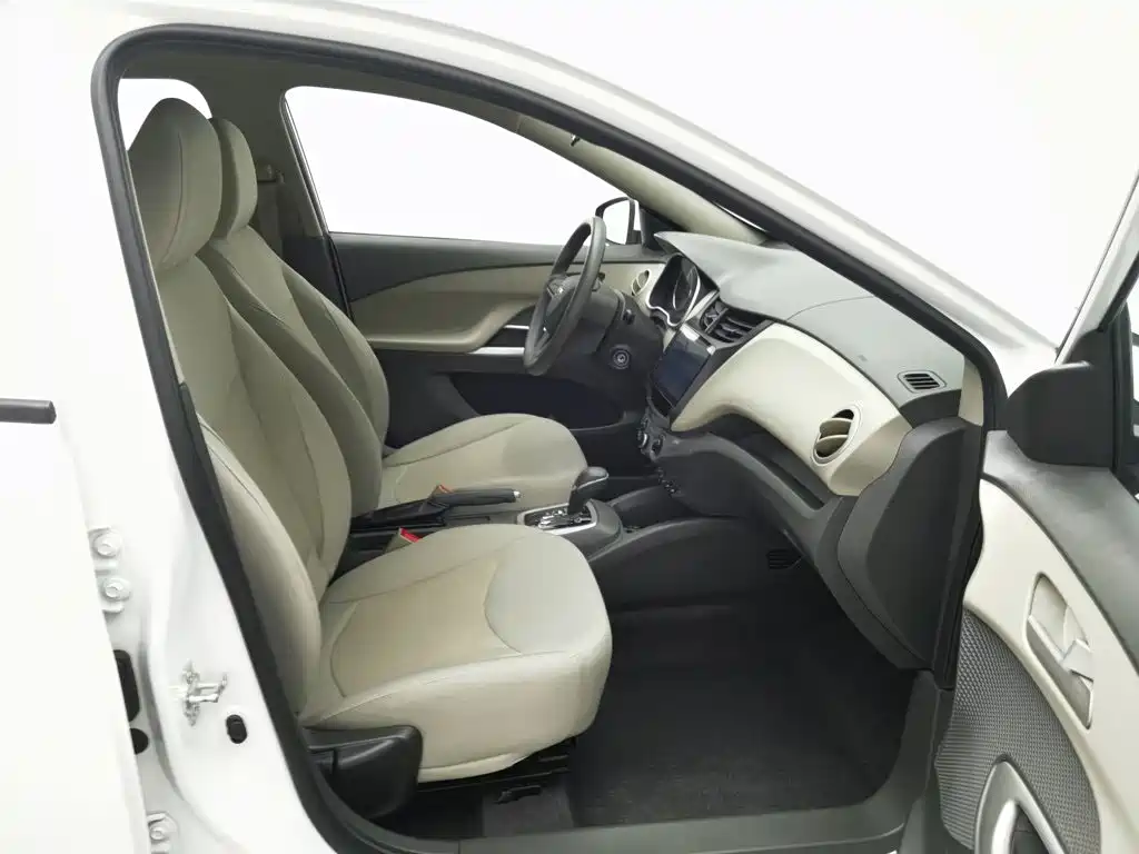 Chevrolet Sail — миниатюра 23