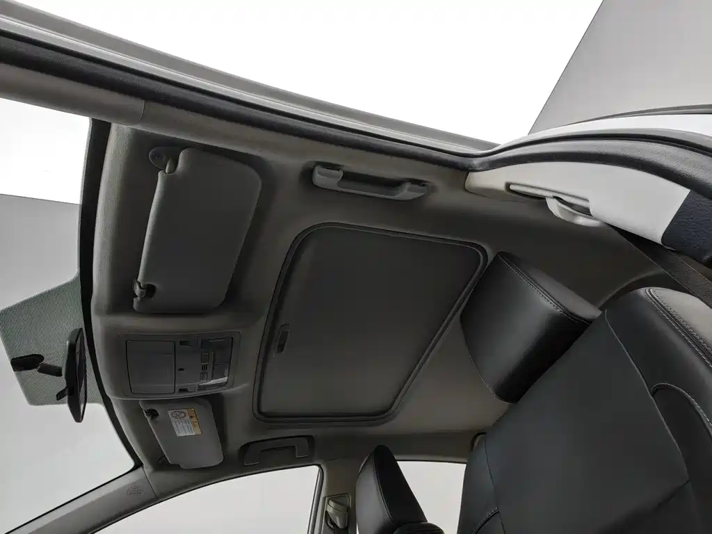 Toyota Corolla — миниатюра 14