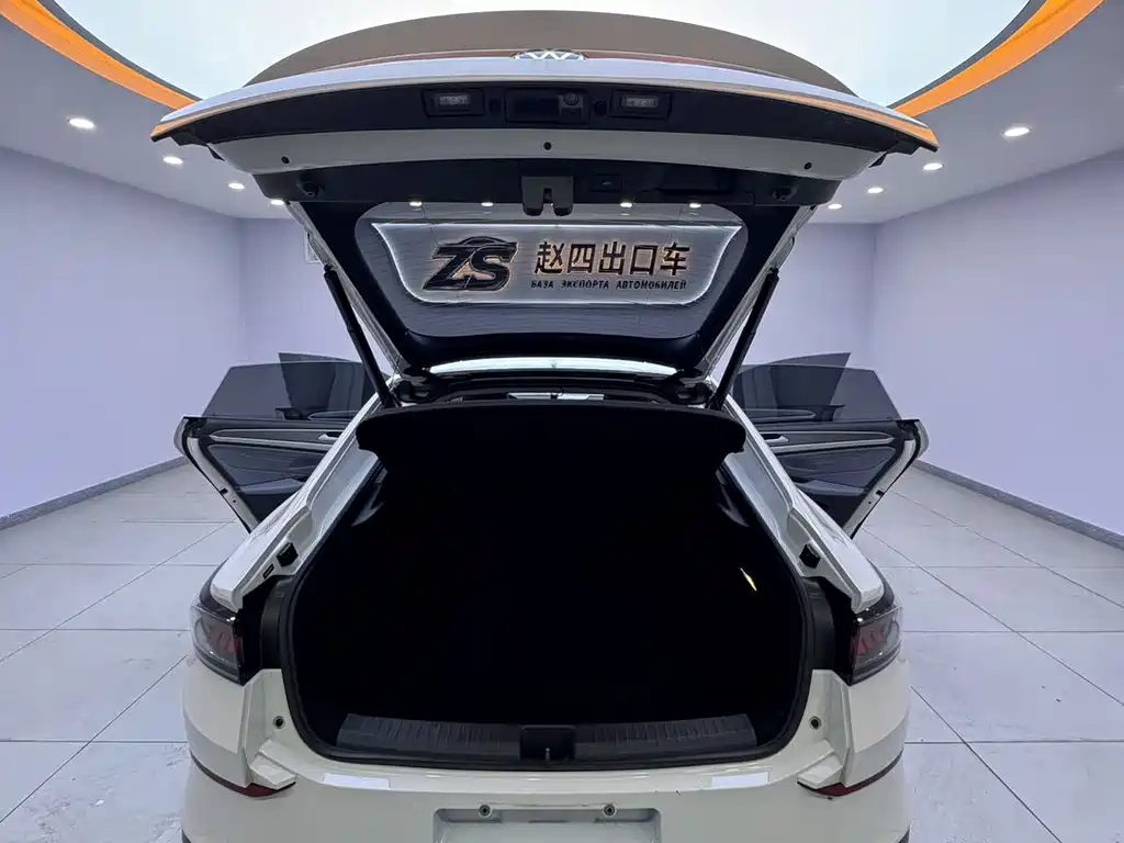 Volkswagen Lamando — миниатюра 8