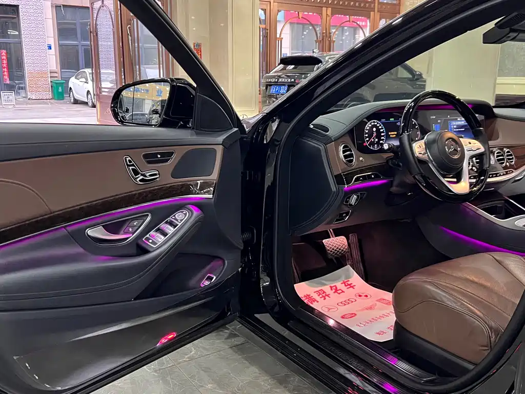 Mercedes-Benz S-Class — миниатюра 9