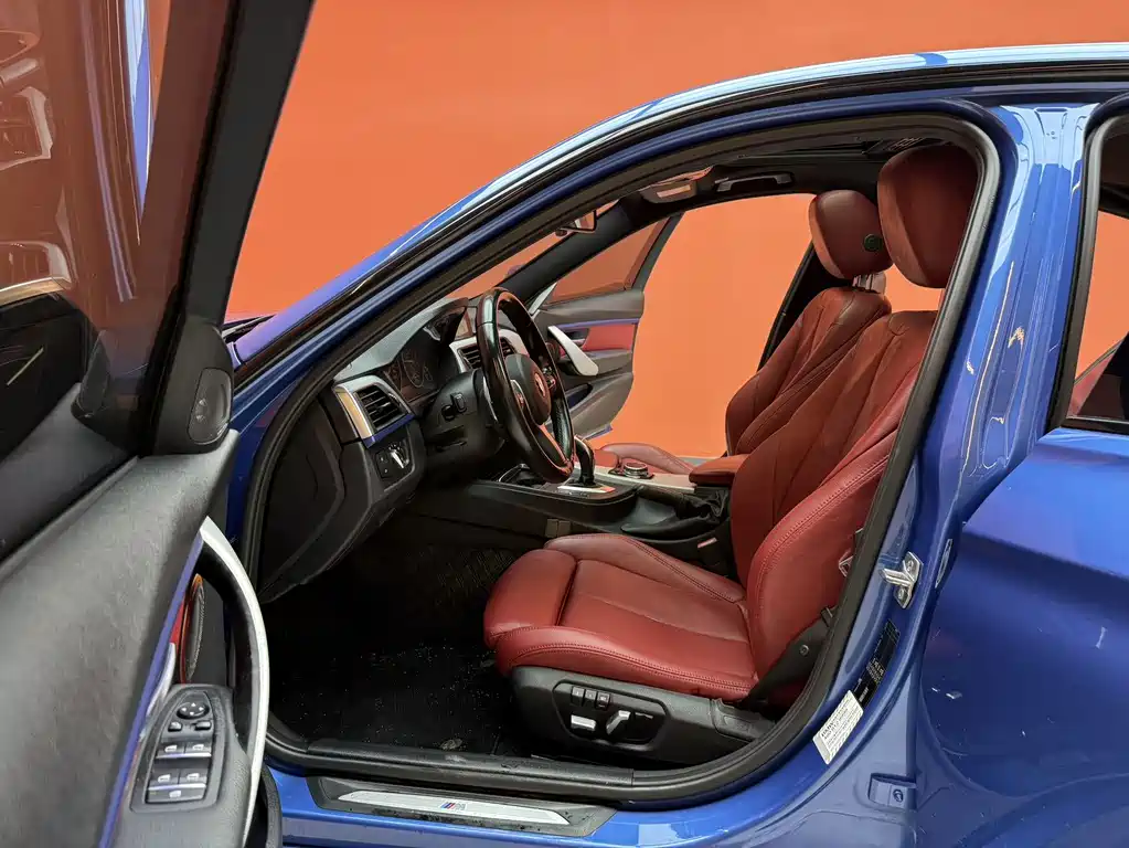 BMW 3 Series — миниатюра 4