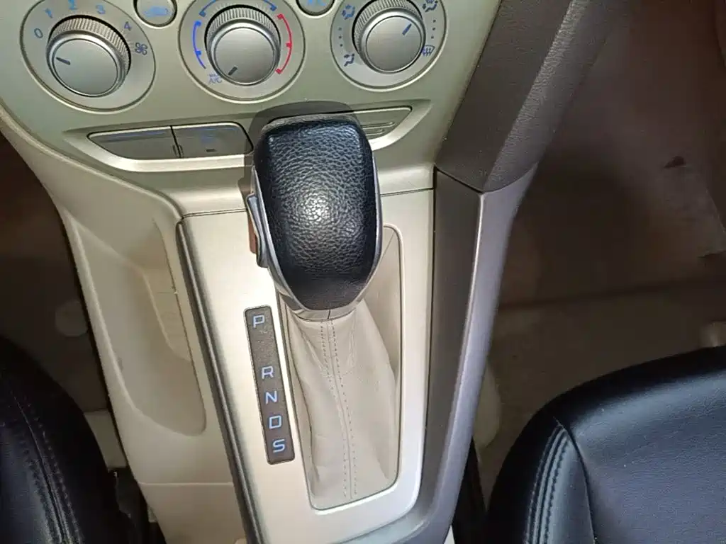 Ford Focus — миниатюра 14