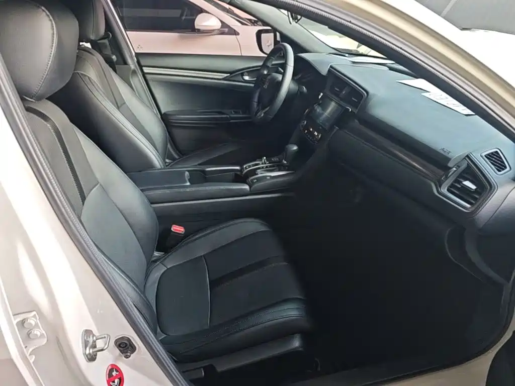 Honda Civic — миниатюра 25