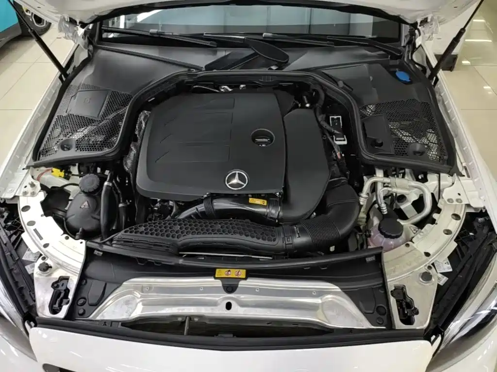 Mercedes-Benz C-Class (Import) — миниатюра 20