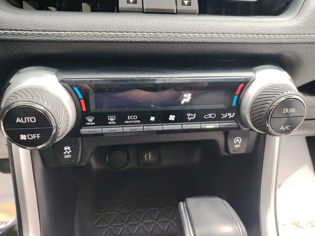 Toyota Wildlander — миниатюра 11