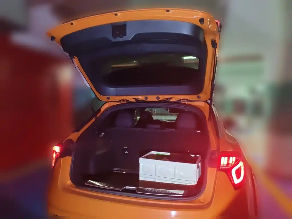 Lynk & Co 02 Hatchback — миниатюра 20