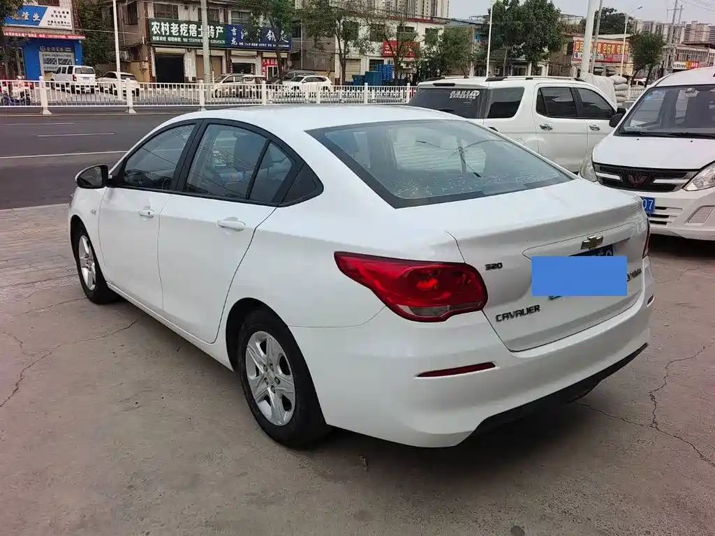 Chevrolet Cavalier — миниатюра 6