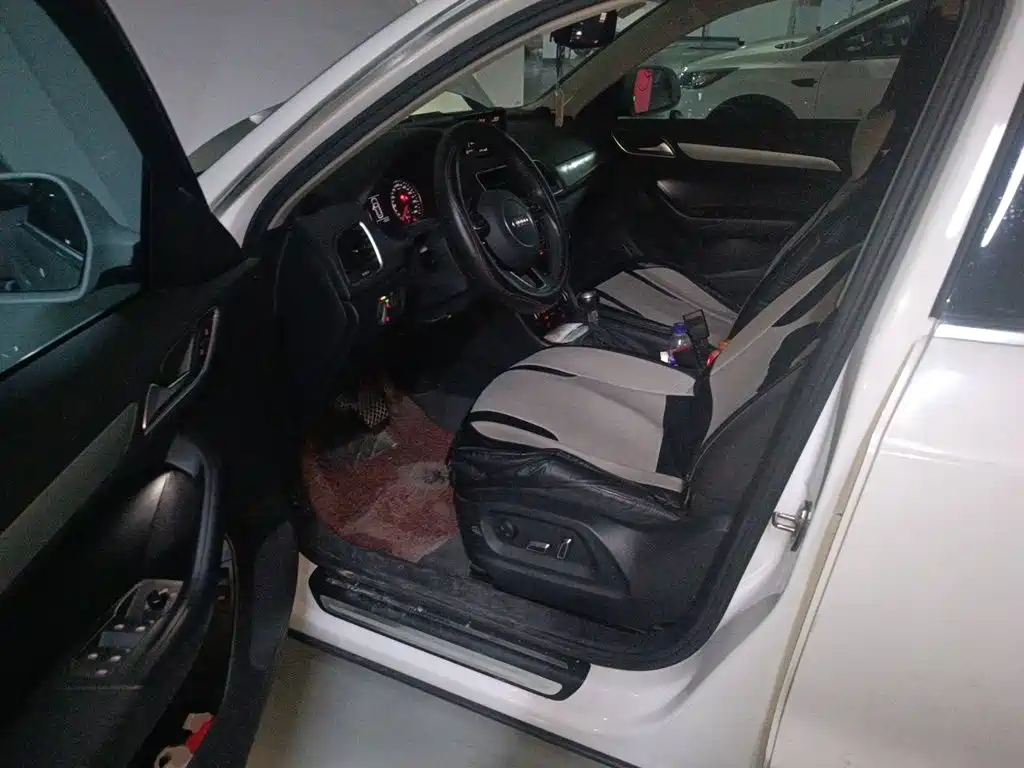 Audi Q3 — миниатюра 14