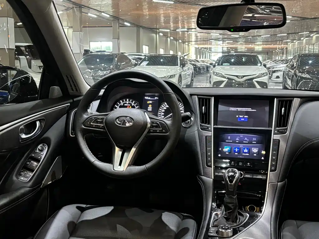 Infiniti Q50L — миниатюра 12