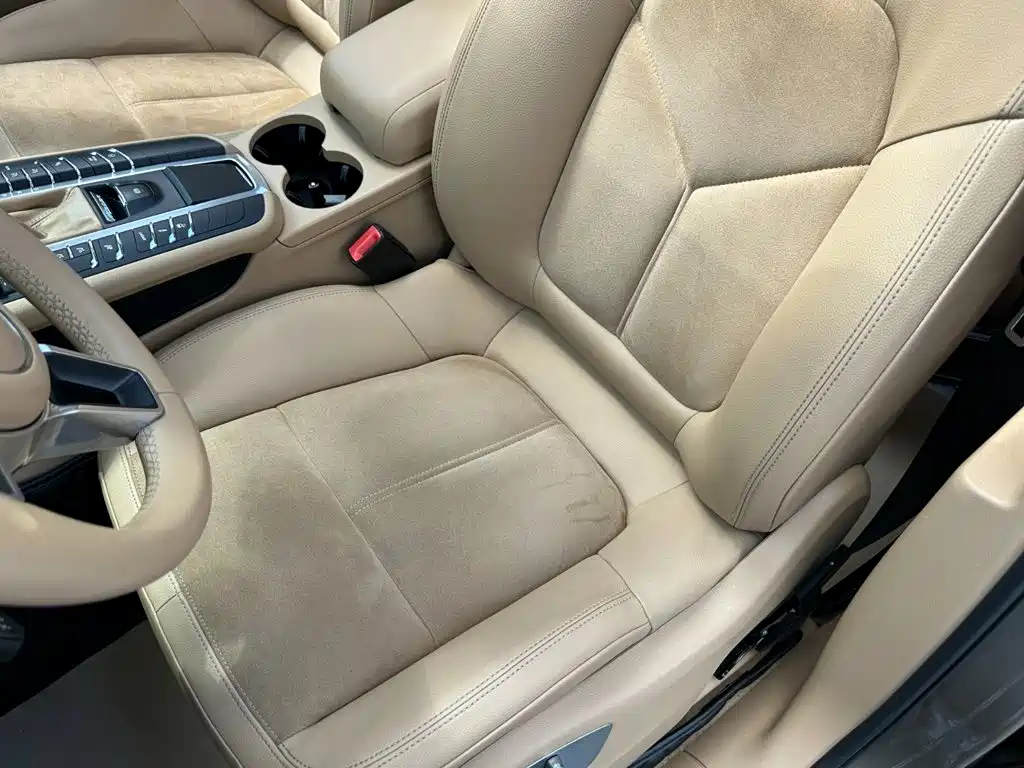 Porsche Macan — миниатюра 11