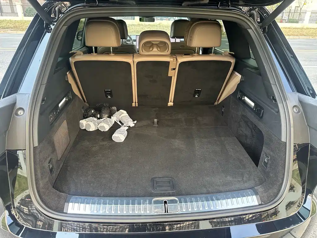 Li Auto Li L8 — миниатюра 10
